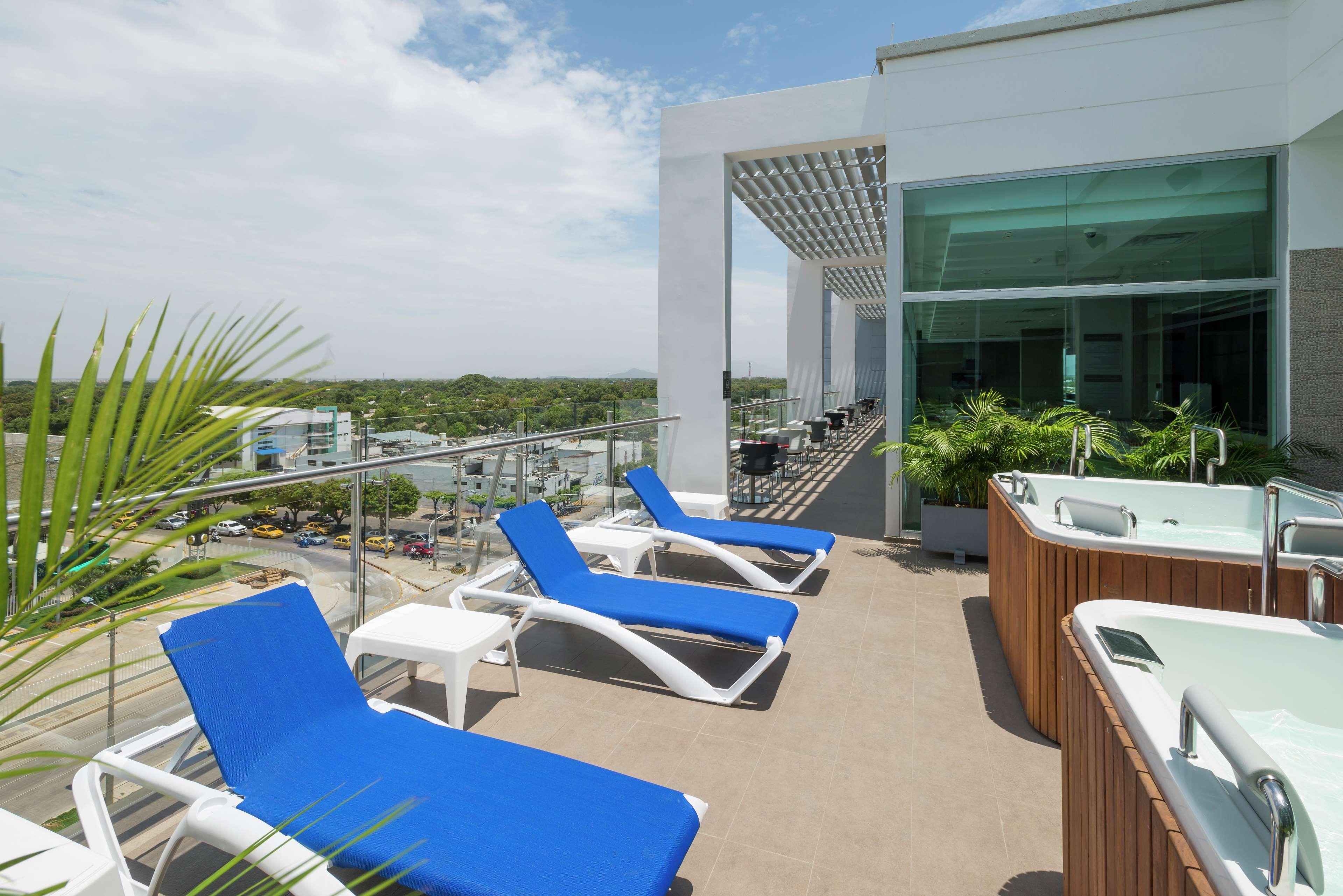 Hampton By Hilton Valledupar Extérieur photo